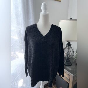 NWOT Pink Lily V-Neck sweater